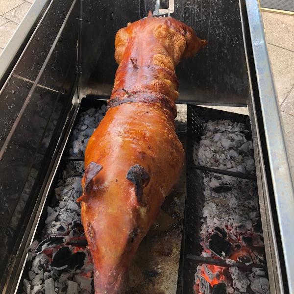 Spanferkelgrill Modell "Opa Richard"